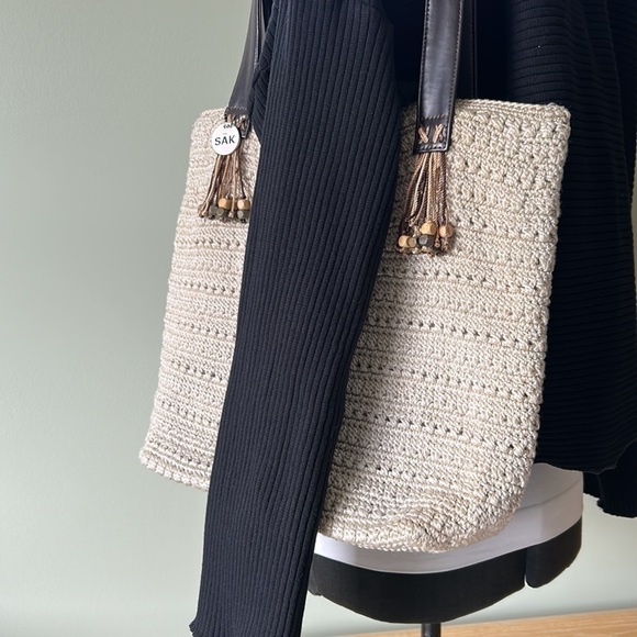 The Sak shoulder tote boho fringe wooden beads zip closure charm cleaned but….. - Picture 6 of 14